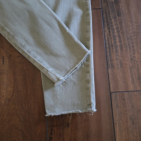 Madewell 9" High Rise Skinny Jeans Women's Olive Green Raw Hem Stretch Size 28 - Picture 8 of 13